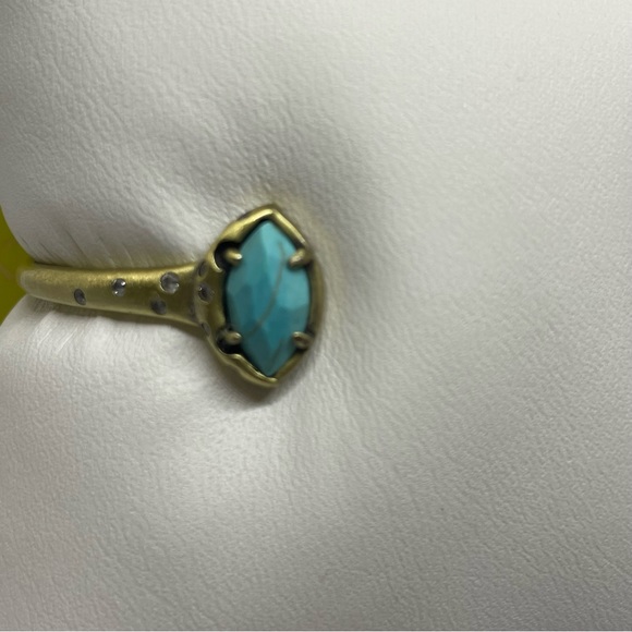 NIB Kendra Scott Gold Turquoise Howlite Cuff Bracelet - Picture 9 of 9